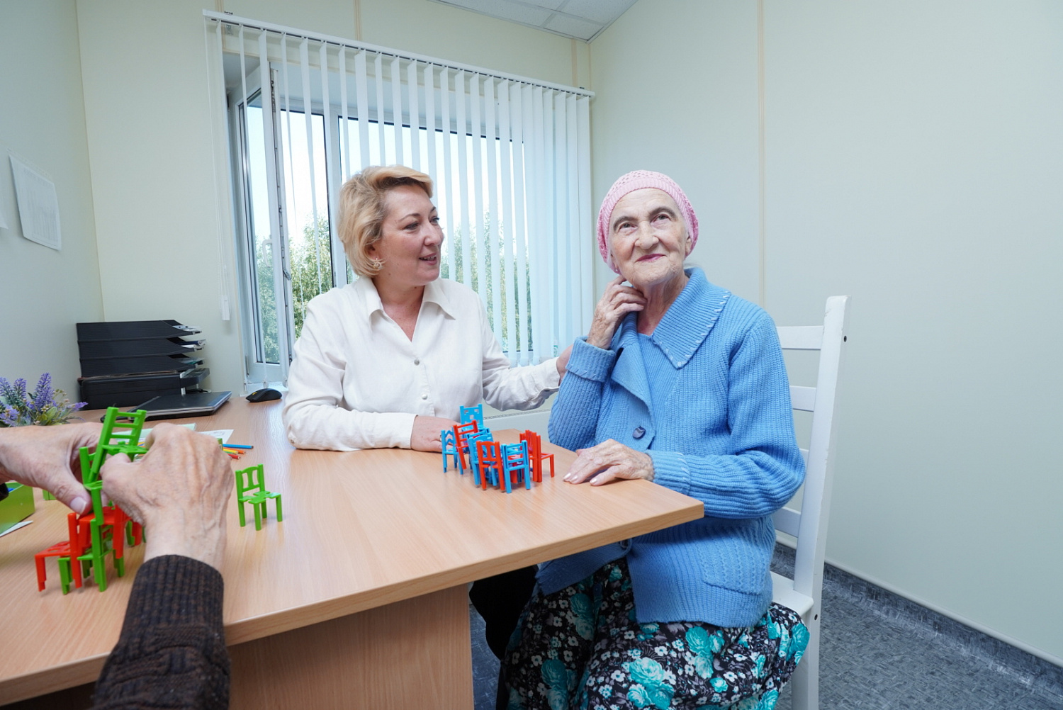 Услуги терапевта в пансионате для пожилых